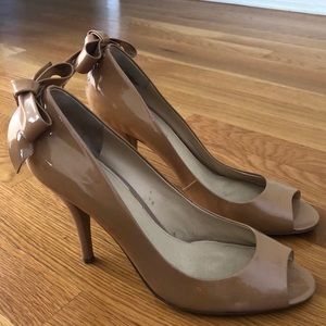 Enzo Angiolini Nude Peep Toes, 10